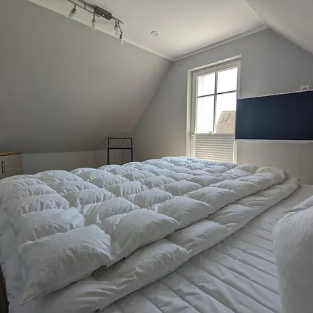 An Der Koppel Holiday home Born